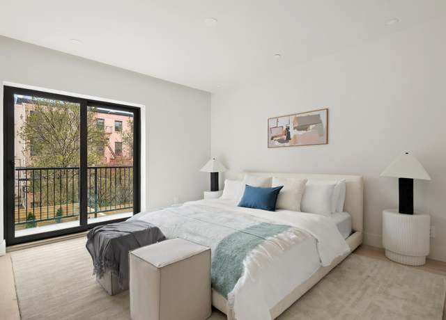 Property at 78 1st Pl #2, Brooklyn, NY 11231, 3 beds, 2 baths