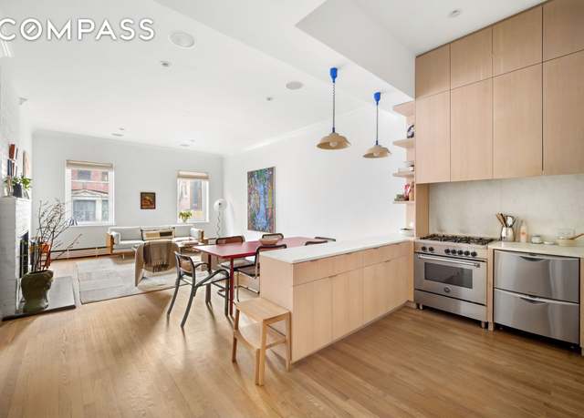 Property at 158 E 22nd St #4, New York City, NY 10010, 2 beds, 2 baths