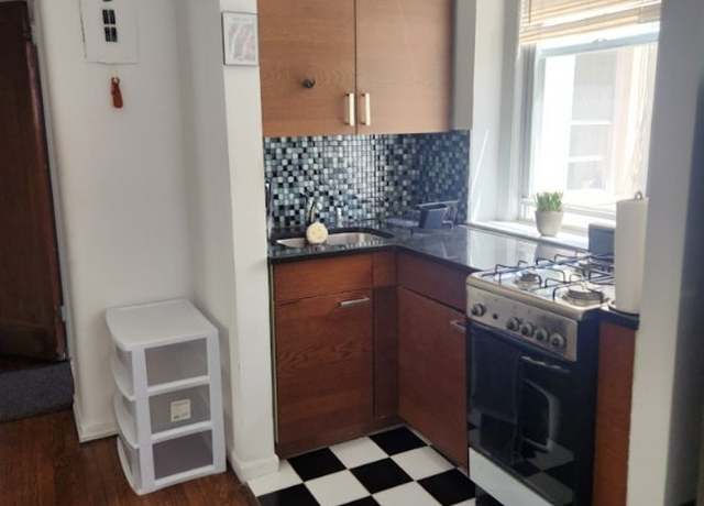 Property at 212 E 13th St Unit 2C, New York City, NY 10003, 1 bath