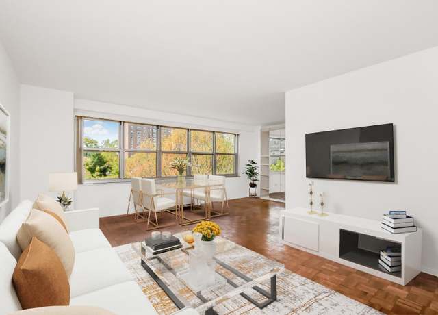Property at 555 Kappock St Unit 7-M, New York City, NY 10463, 1 bath
