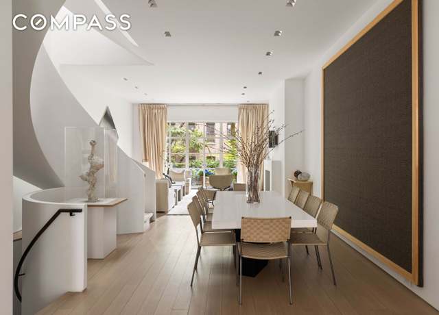 Property at 344 W 22nd St, New York City, NY 10011, 5 beds, 4 baths