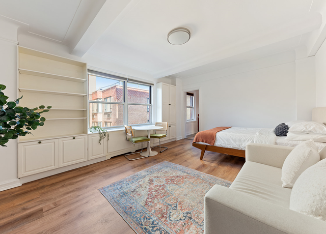 Property at 70 Remsen St Unit 9E, Brooklyn, NY 11201, 1 bath