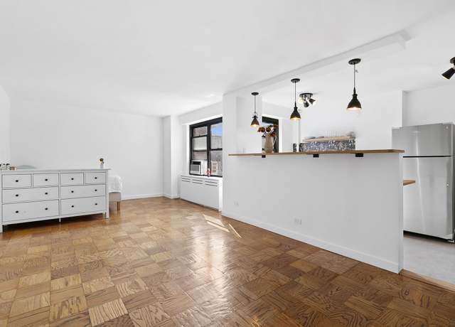 Property at 266 E Broadway Unit B-1902, New York City, NY 10002, 1 bath