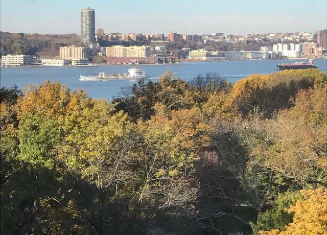 Property at 330 W 72nd St Unit 8-A, New York City, NY 10023, 2 beds, 2 baths