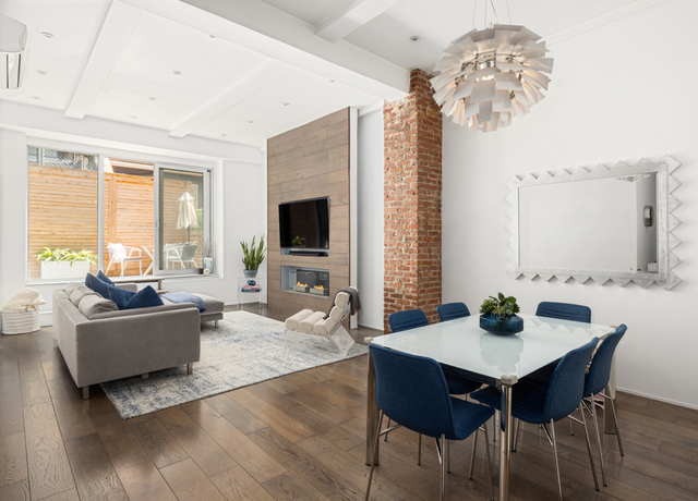 Property at 21 E 22nd St Unit 2B, New York City, NY 10010, 1 bed, 2 baths