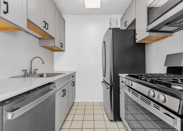 Property at 62-54 97th Pl Unit 3H, New York City, NY 11374, 2 beds, 2 baths