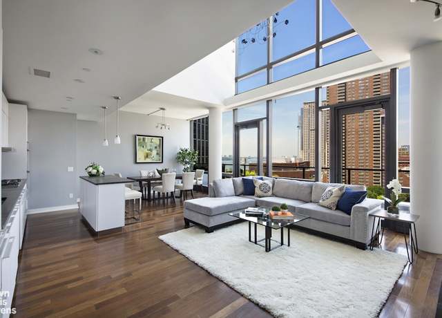Property at 99 Warren St Unit 11C, New York City, NY 10007, 3 beds, 3 baths