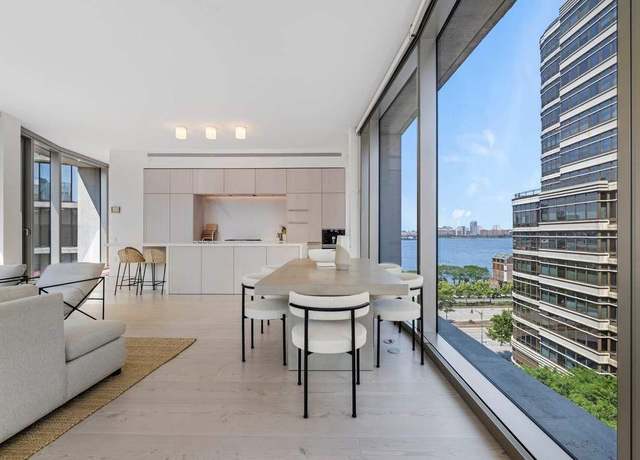 Property at 160 Leroy St Unit 8CN, New York City, NY 10014, 2 beds, 2.5 baths
