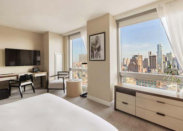 Property at 246 Spring St #3504, New York City, NY 10013, 1 bath