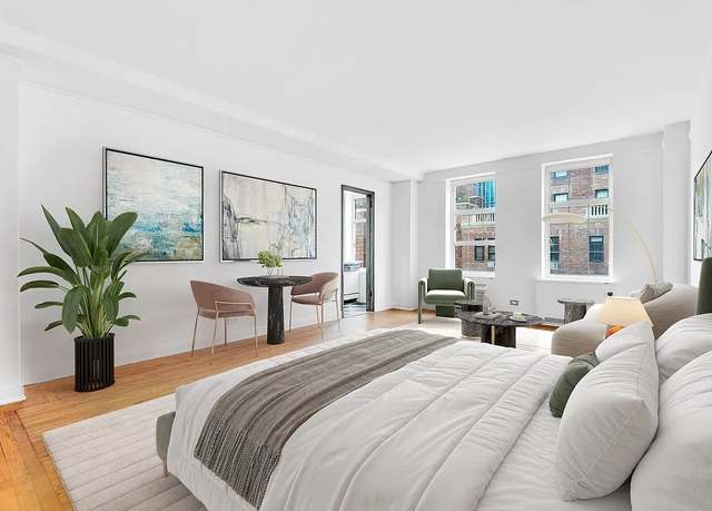 Property at 405 W 23rd St Unit 16I, New York City, NY 10011, 1 bath