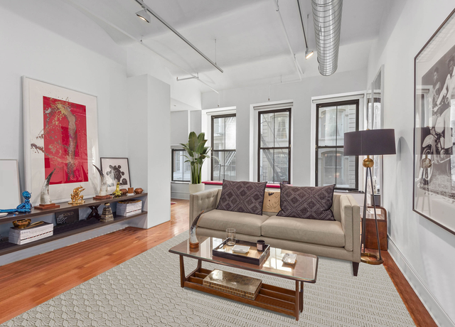 Property at 114 Mercer St #2, New York, NY 10012, 2 beds, 2 baths