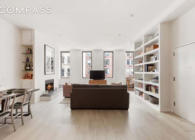 Property at 150 Chambers St Unit 3W, New York City, NY 10007, 2 beds, 1.5 baths