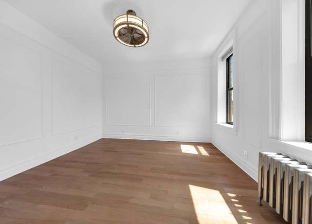 Property at 246 15th St, Brooklyn, NY 11215, 15 beds, 8.5 baths
