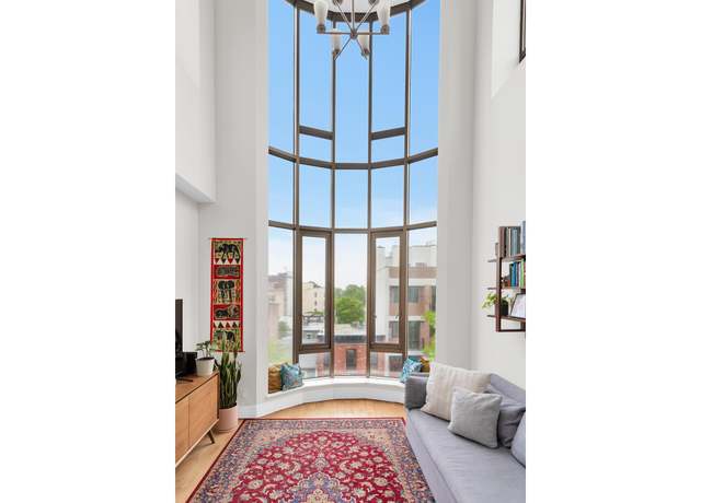 Property at 200 16th St Unit 4A, Brooklyn, NY 11215, 3 beds, 2 baths