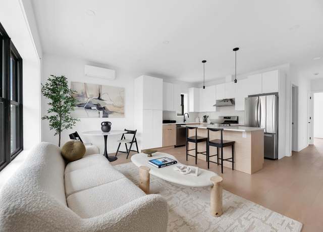 Property at 3826 Cypress Ave, Brooklyn, NY 11224, 5 beds, 4.5 baths