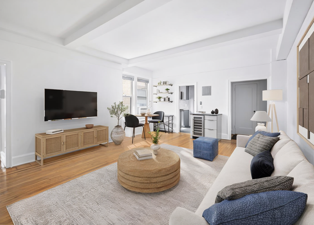 Property at 425 E 51st St Unit 5G, New York City, NY 10022, 1 bed, 1 bath