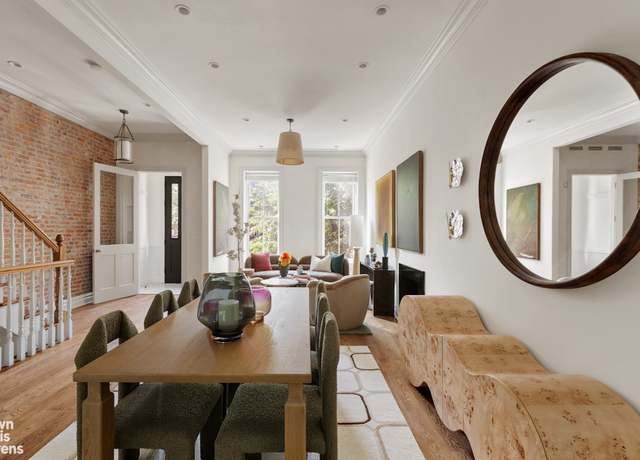 Property at 165 Pulaski St, Brooklyn, NY 11206, 6 beds, 5.5 baths