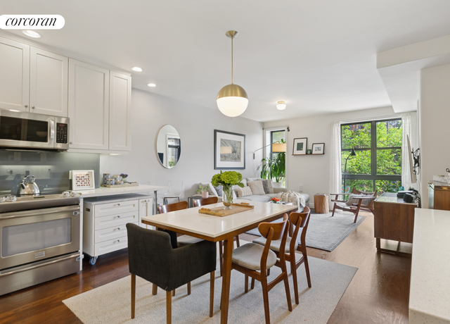 Property at 910 Union St Unit 3B, Brooklyn, NY 11215, 3 beds, 2.5 baths