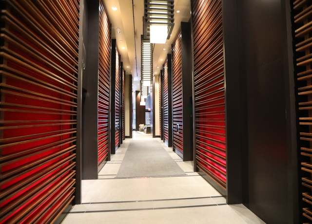 Property at 40 Broad St Unit 25C, New York City, NY 10004, 1 bath