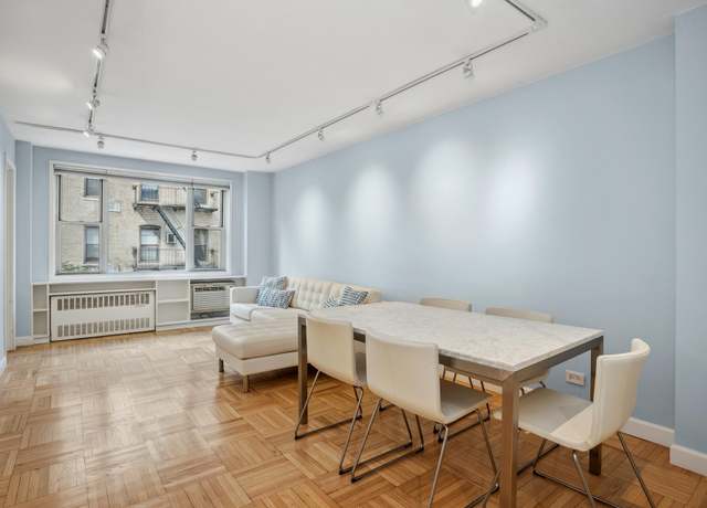 Property at 435 E 77th St Unit 4B, New York City, NY 10021, 1 bed, 1 bath