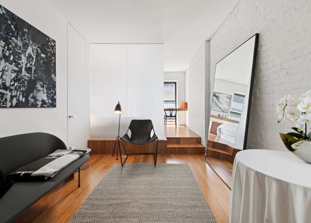 Property at 325 W 21st St #14, New York City, NY 10011, 1 bed, 1 bath