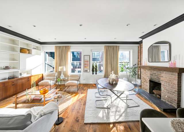 Property at 325 W 52nd St Unit PHG, New York City, NY 10019, 4 beds, 4 baths