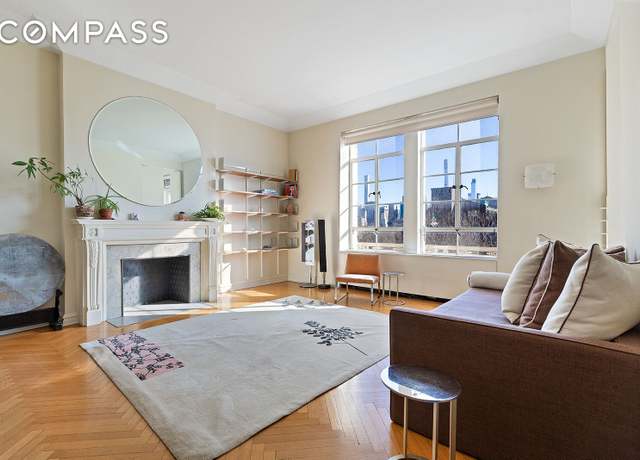Property at 11 W 81st St Unit 6A, New York City, NY 10024, 2 beds, 2 baths