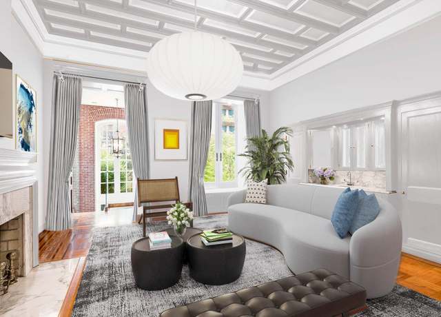 Property at 37 W 74th St, New York City, NY 10023, 6 beds, 6.5 baths