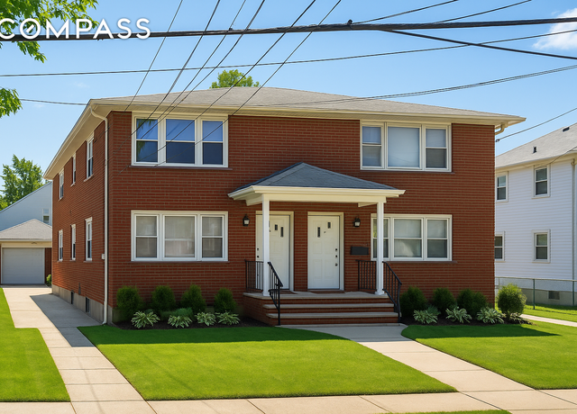 Property at 424 Cromwell Ave, New York City, NY 10305, 2 beds, 2 baths