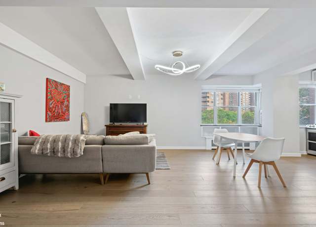 Property at 550 Grand St Unit H5G, New York City, NY 10002, 1 bed, 1 bath