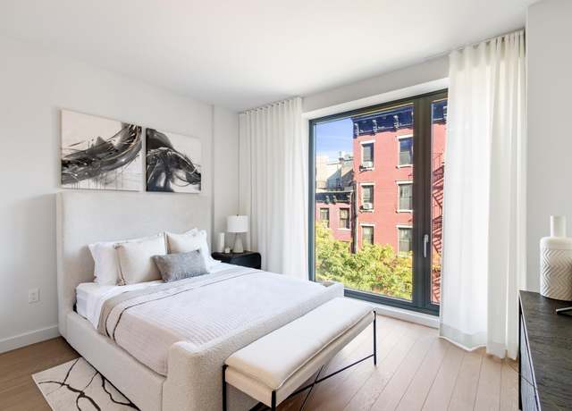 Property at 500 W 45th St #608, New York City, NY 10036, 2 beds, 2 baths