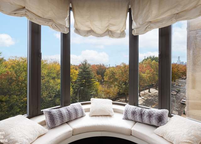 Property at 279 Central Park W Unit 5B, New York City, NY 10024, 3 beds, 3.5 baths
