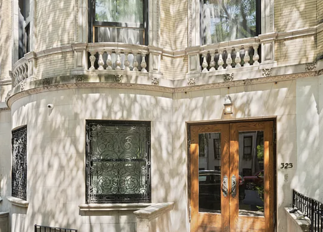 Property at 323 W 89th St Unit TH, New York City, NY 10024, 7 beds, 11 baths