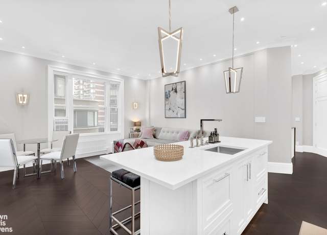 Property at 140 W 69th St #812, New York City, NY 10023, 3 beds, 3.5 baths