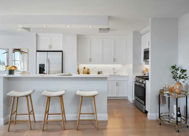 Property at 155 W 68th St Unit 28B, New York City, NY 10023, 2 beds, 2.5 baths