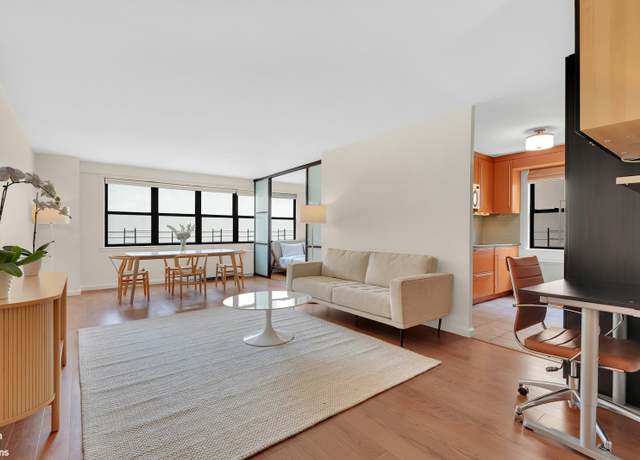 Property at 201 E 28th St Unit 3D, New York City, NY 10016, 2 beds, 1.5 baths