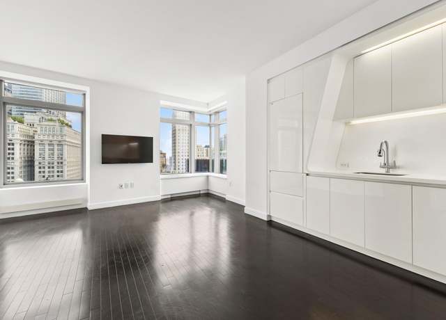 Property at 123 Washington St Unit 42F, New York City, NY 10006, 1 bed, 1 bath