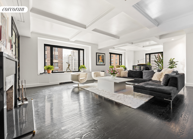 Property at 1045 Park Ave #10, New York City, NY 10028, 6 beds, 6 baths