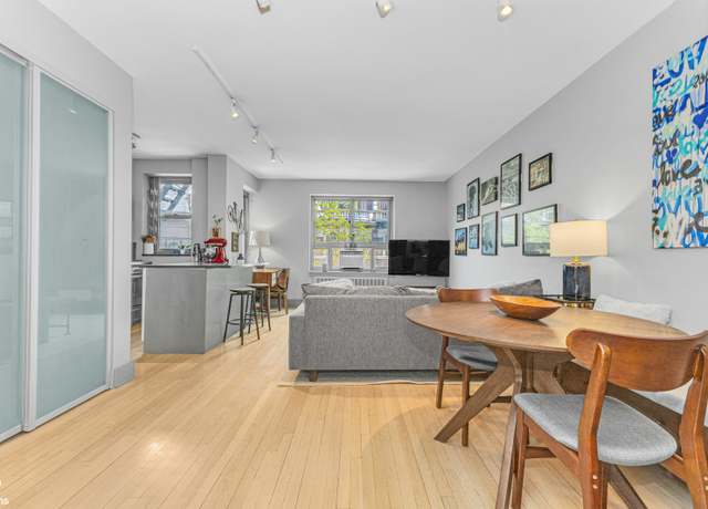Property at 316 W 84th St Unit 4C, New York City, NY 10024, 1 bed, 1 bath