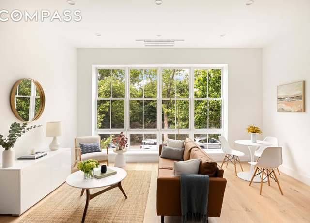 Property at 282 17th St #2, Brooklyn, NY 11215, 2 beds, 2 baths