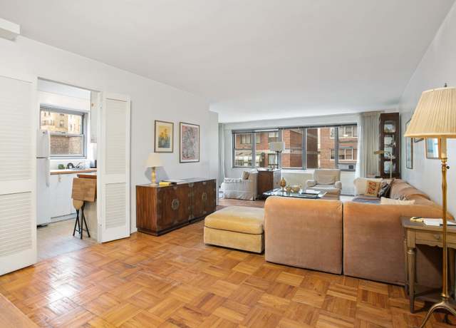 Property at 360 E 72nd St Unit B804, New York City, NY 10021, 2 beds, 1 bath