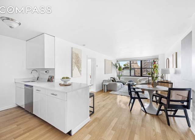 Property at 7 E 14th St Unit 17G, New York City, NY 10003, 1 bed, 1 bath