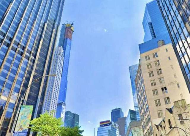 Property at 43 W 61st St Unit 14D, New York City, NY 10023, 1 bed, 1 bath