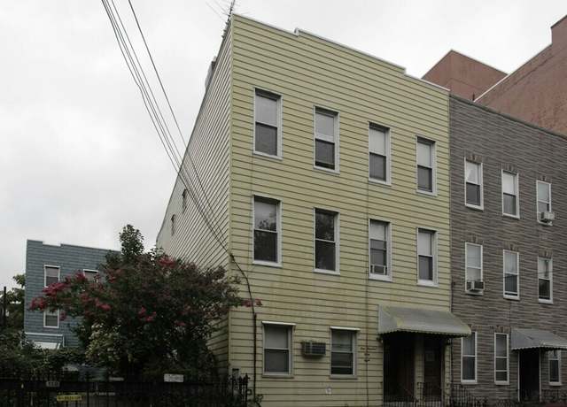 Property at 148 Conselyea St, Brooklyn, NY 11211, 10 beds, 5 baths