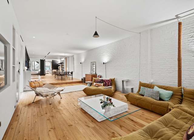 Property at 64 Grand St Unit 5-FLR, New York City, NY 10013, 2 beds, 2 baths