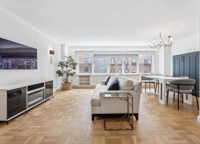Property at 136 E 56th St Unit 4J, New York City, NY 10022, 1 bed, 1 bath