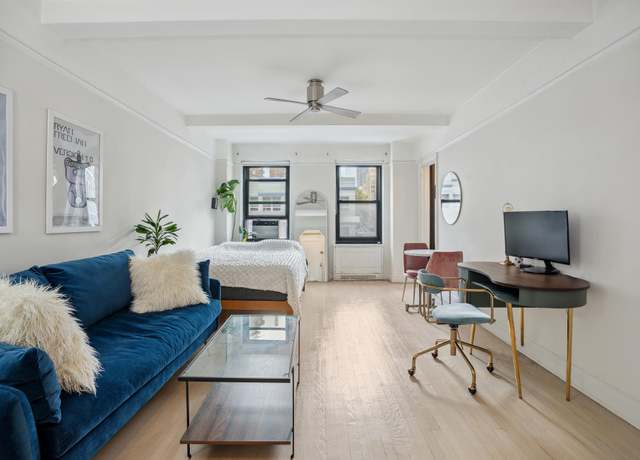 Property at 300 W 23rd St Unit I3, New York City, NY 10011, 1 bath