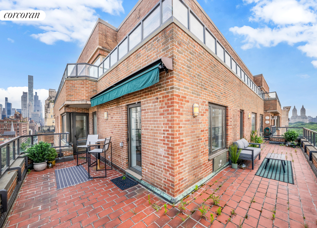 Property at 20 E 74th St Unit 16B, New York City, NY 10021, 2 beds, 2.5 baths