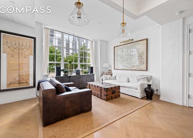 Property at 184 Kent Ave Unit C107, Brooklyn, NY 11249, 1 bed, 1 bath
