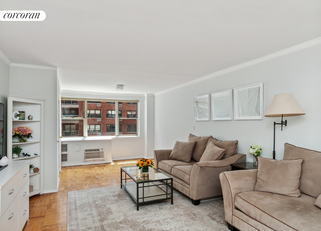Property at 233 E 70th St Unit 8T, New York City, NY 10021, 1 bed, 1 bath